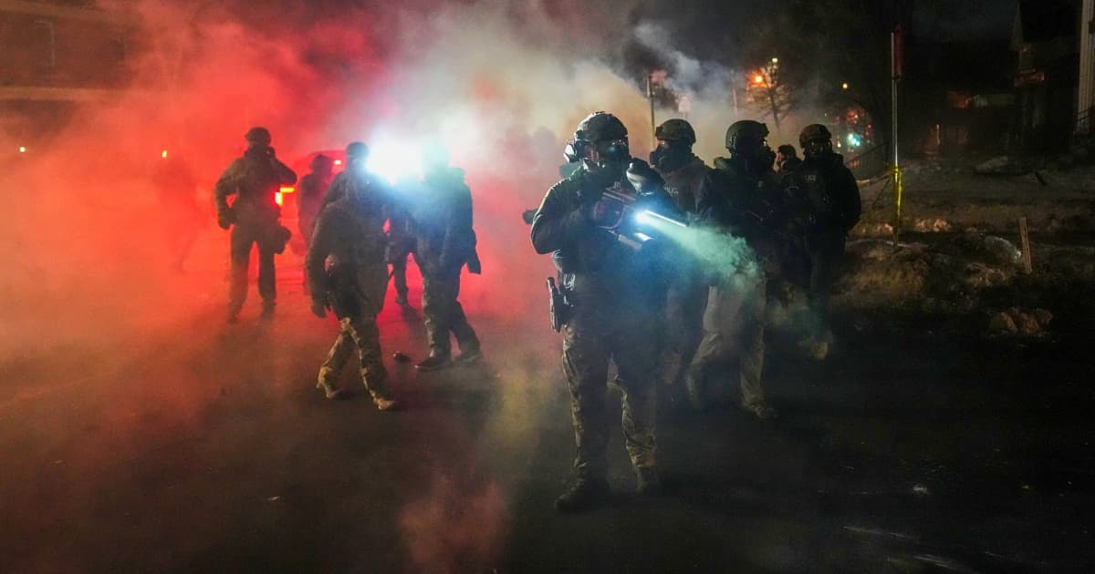 Julio Cesar S.C.: Venezuelan man shot through his front door by ICE agent in Minneapolis