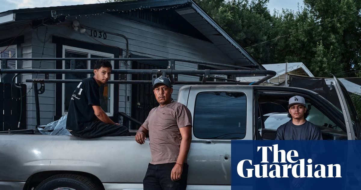 Francisco L.: Father shot at by ICE near teenage son, detained for months