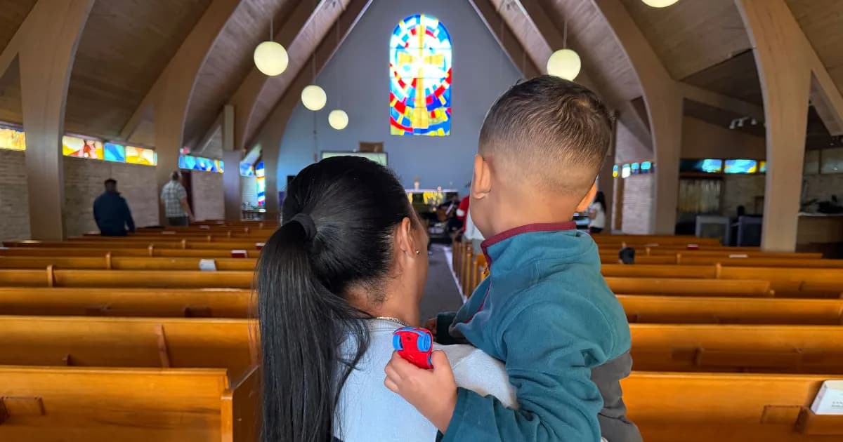 Maria: Venezuelan mother held two months by ICE with toddler who lost weight