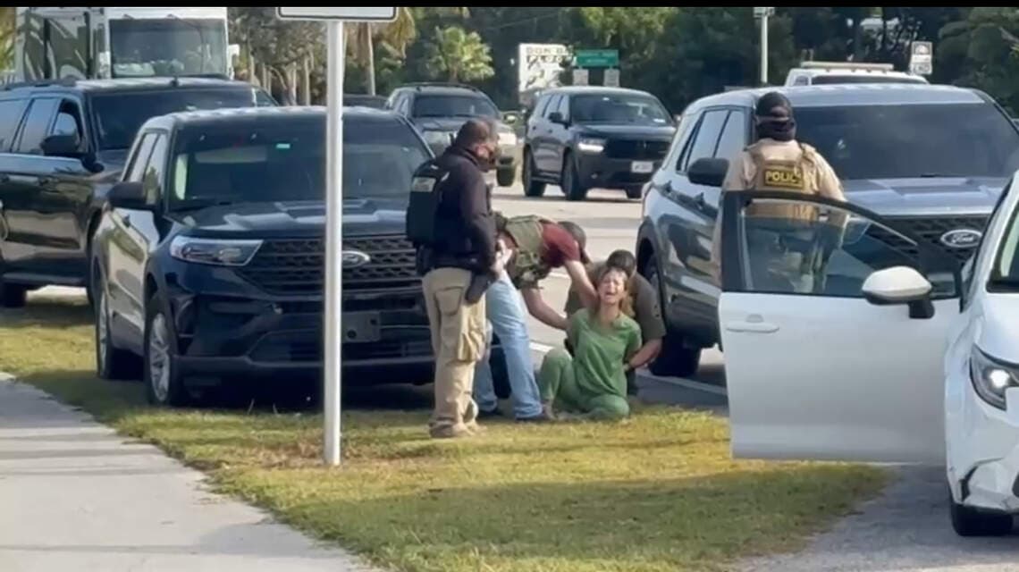 U.S. citizen therapist dragged from car, handcuffed by CBP