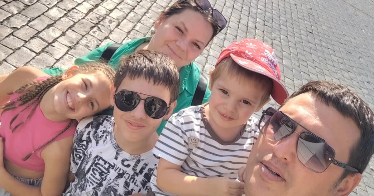 Aleksei and Anastasia: Russian asylum-seeking family's twins detained 120+ days, far past legal child limit