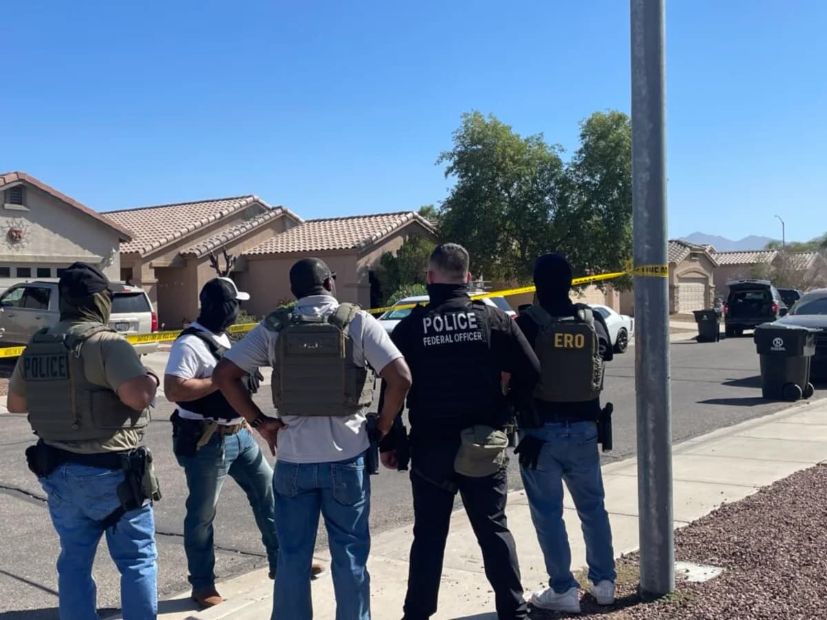 Honduran man detained by ICE in Arizona, witnesses say agents rammed car