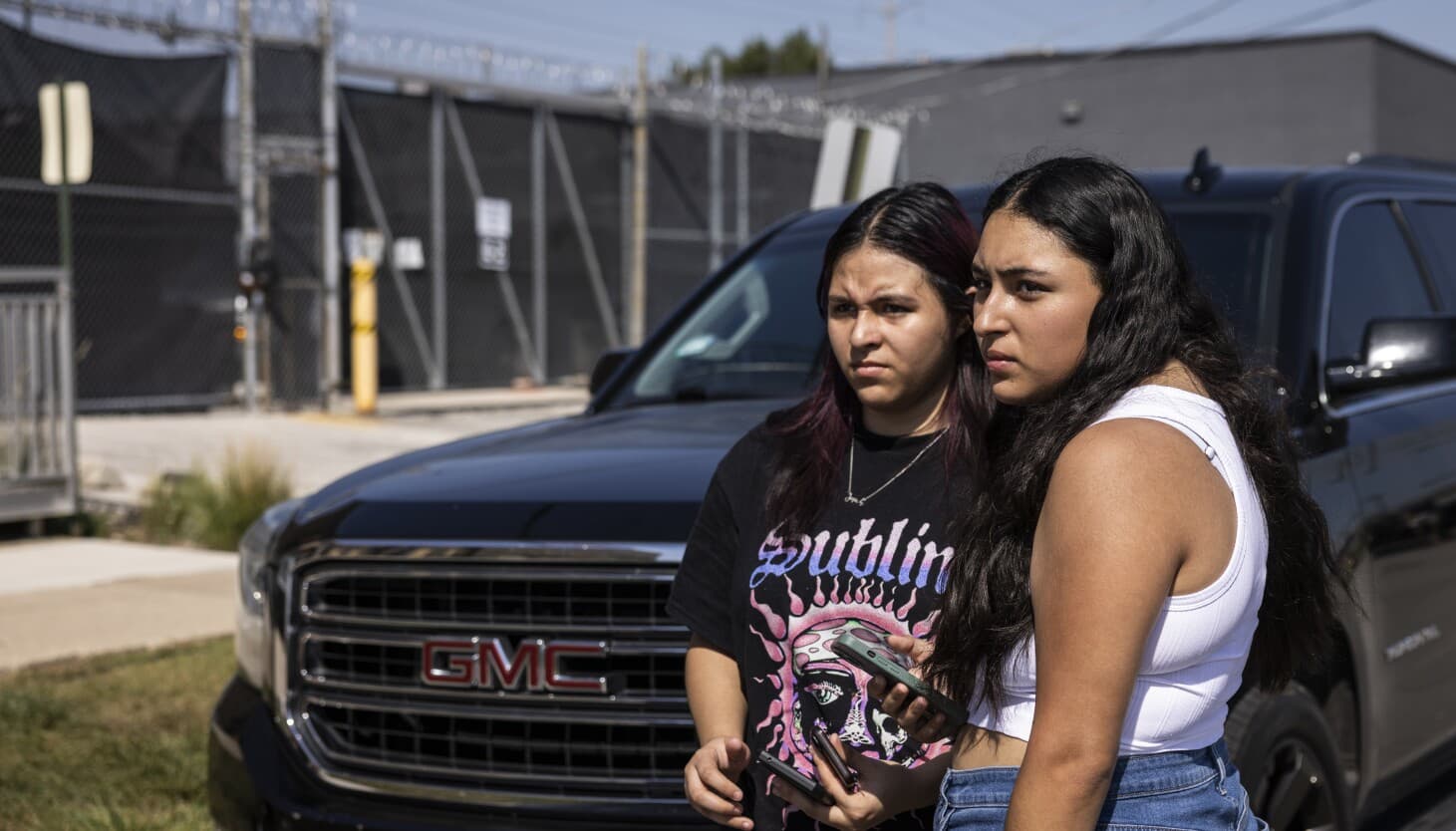 Rosalio P.S.: Father held with 150+ men at Broadview ICE facility, denied anxiety medication