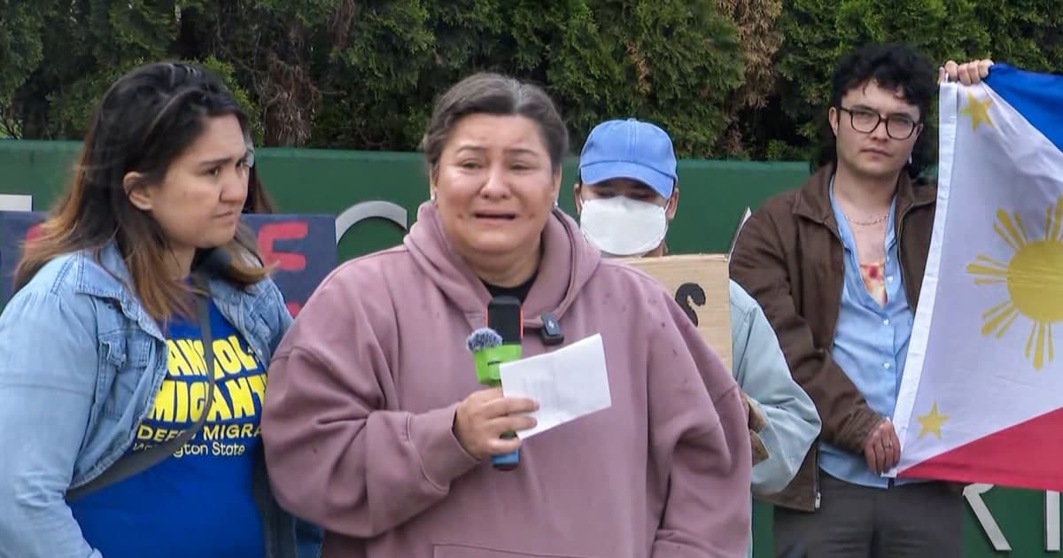 Maximo L.: Green card holder detained by CBP at Seattle airport after family vacation