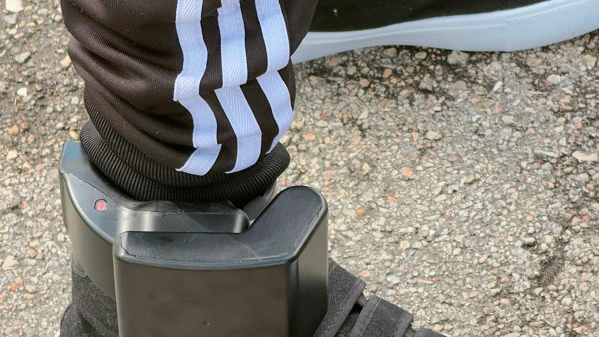 Malik V.: Asylum seeker, 21, held a month at Florida detention center